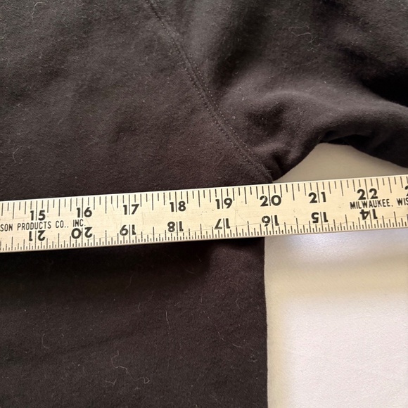 Critical Role Villains Beware Game Over Pixel Art Black Sweatshirt - Large NWOT - Picture 13 of 15